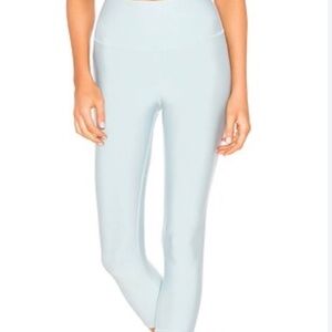 Alo Airlift leggings in cloud light blue